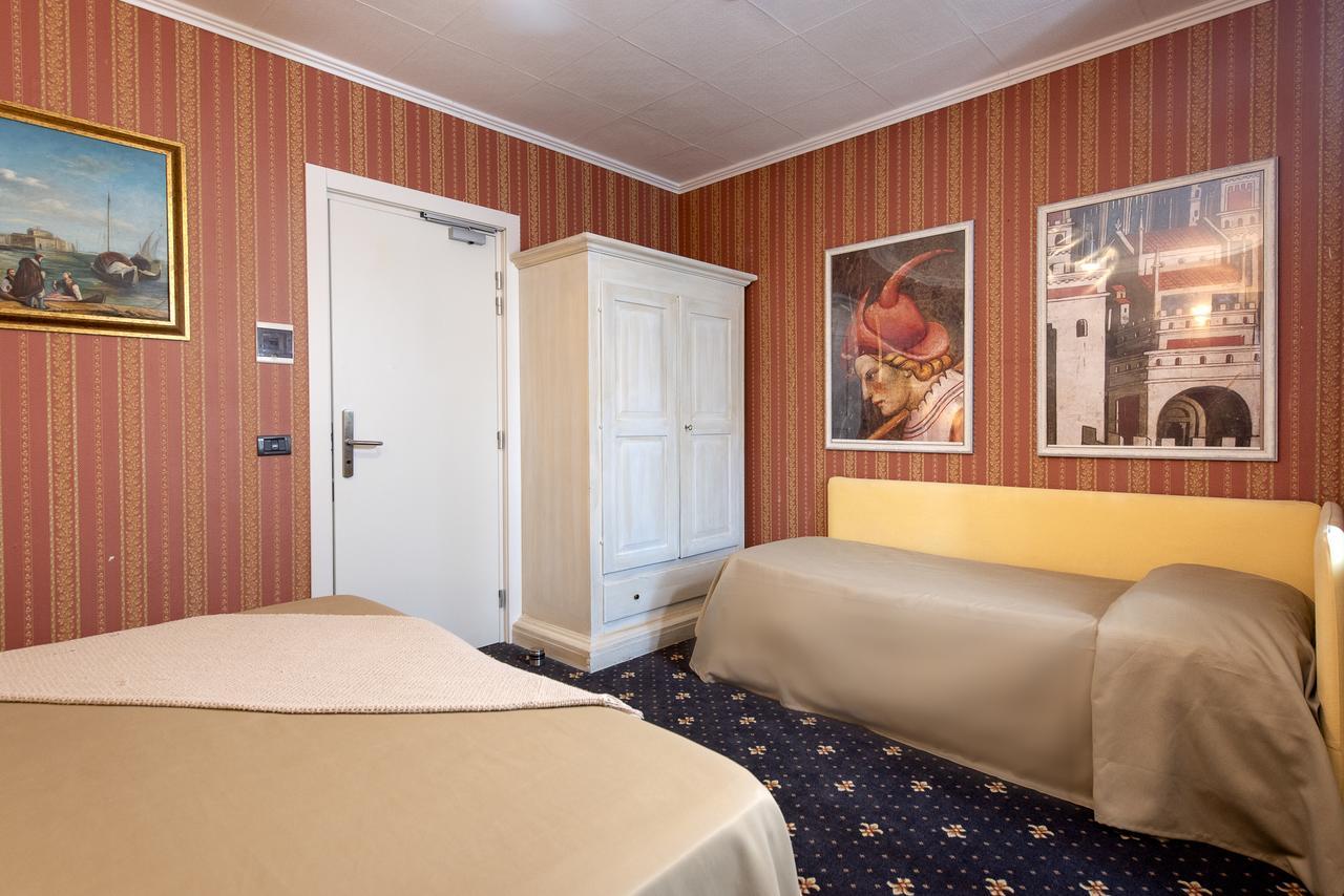 Holiday Rooms Antica Badia Volterra Eksteriør billede
